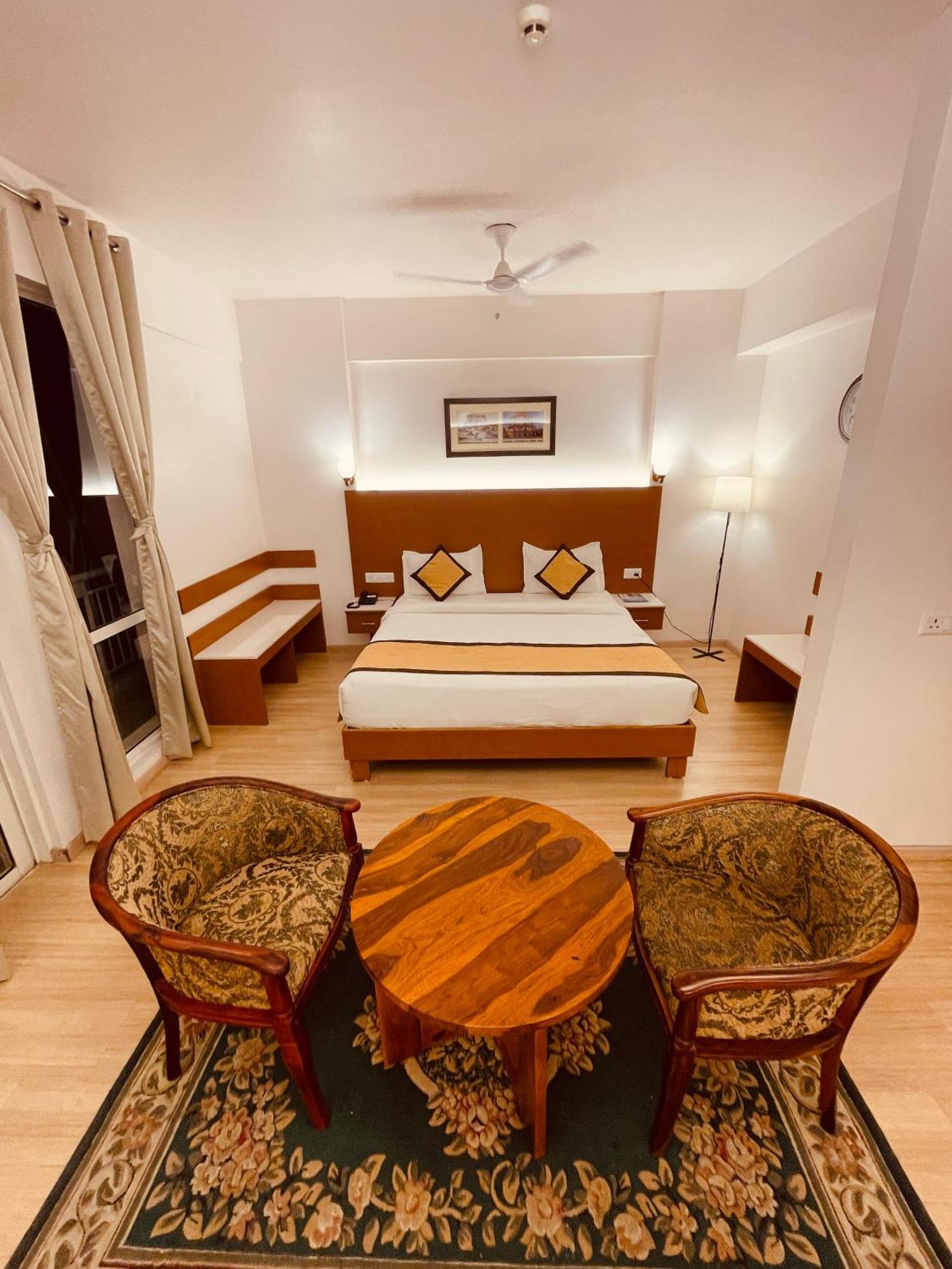 The Grace Residency - Gomtinagar, Lucknow Aparthotel Exterior photo