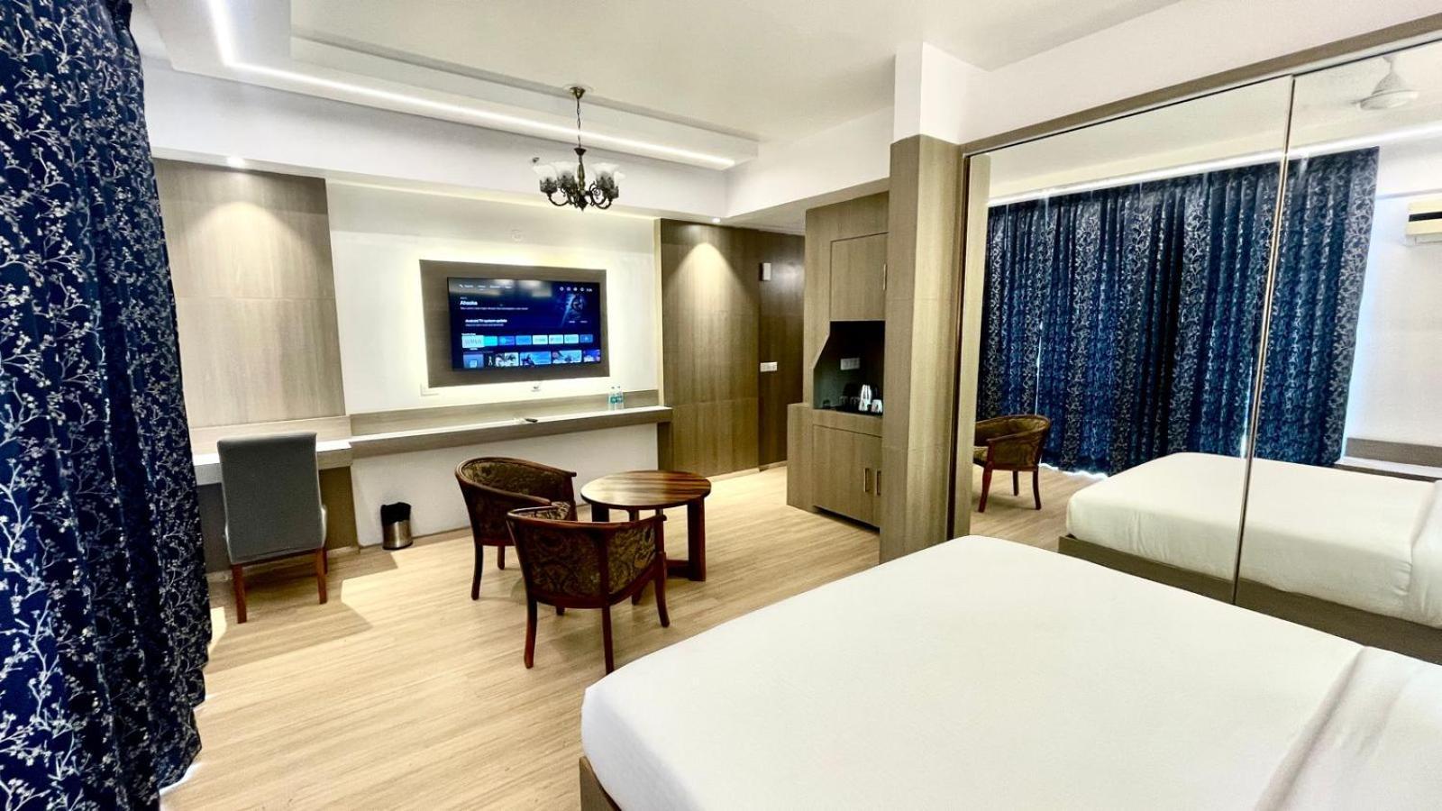 The Grace Residency - Gomtinagar, Lucknow Aparthotel Exterior photo