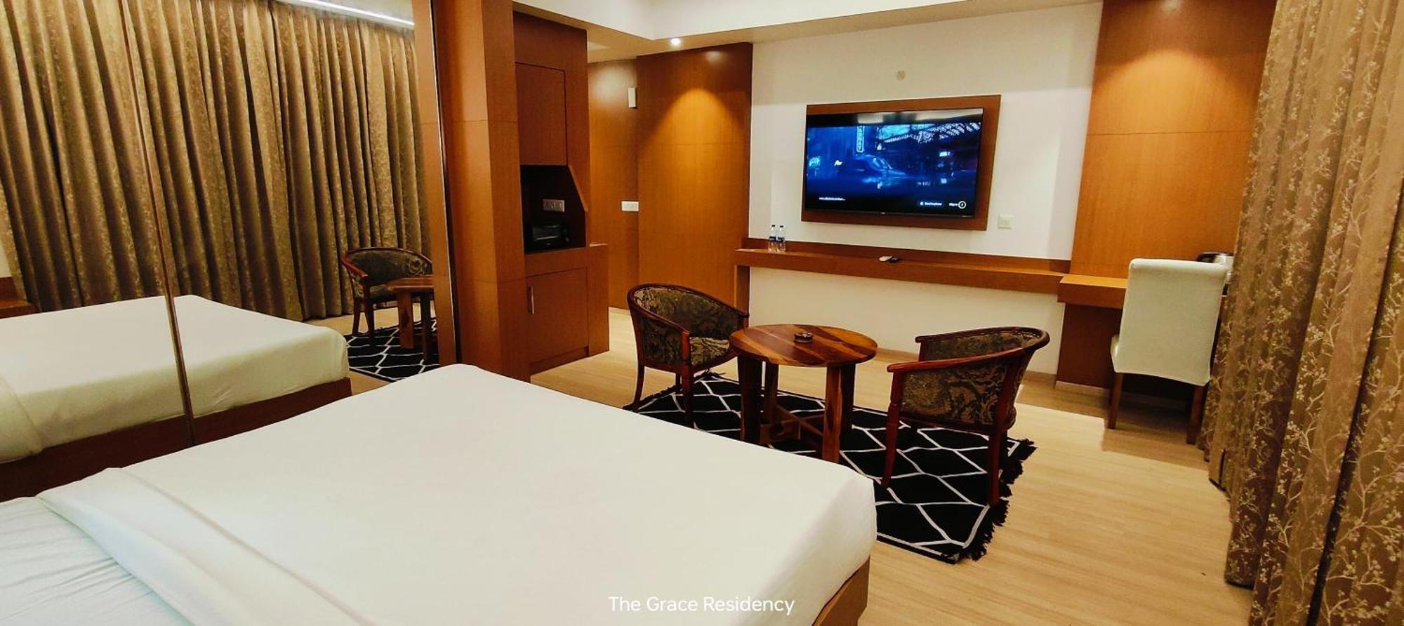 The Grace Residency - Gomtinagar, Lucknow Aparthotel Exterior photo